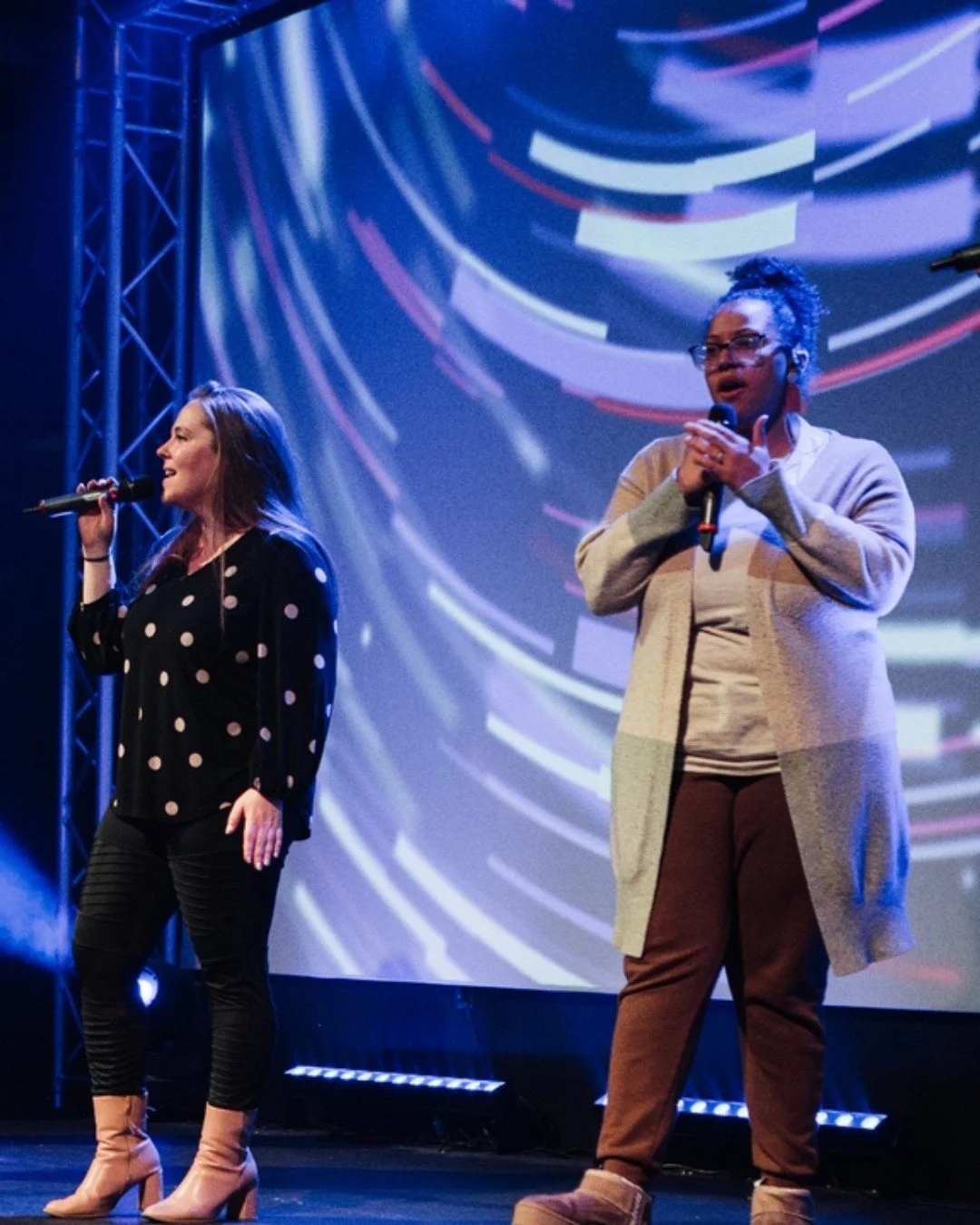 Tonight is not just another night.
It&rsquo;s a moment to encounter God.

We&rsquo;re coming ready.
We&rsquo;re coming expectant.
We&rsquo;re coming to WORSHIP.

There is something that happens when women gather in His presence&mdash;chains break, he