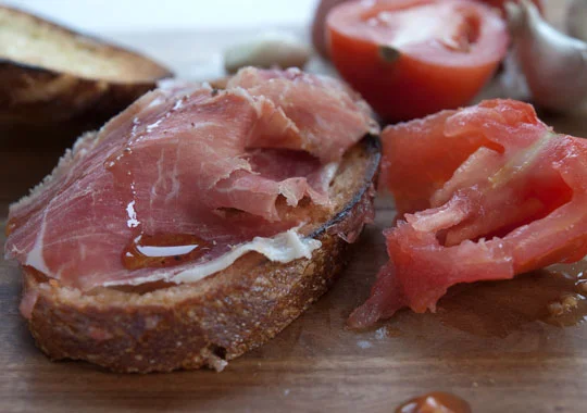 Tomato Bread with Iberico