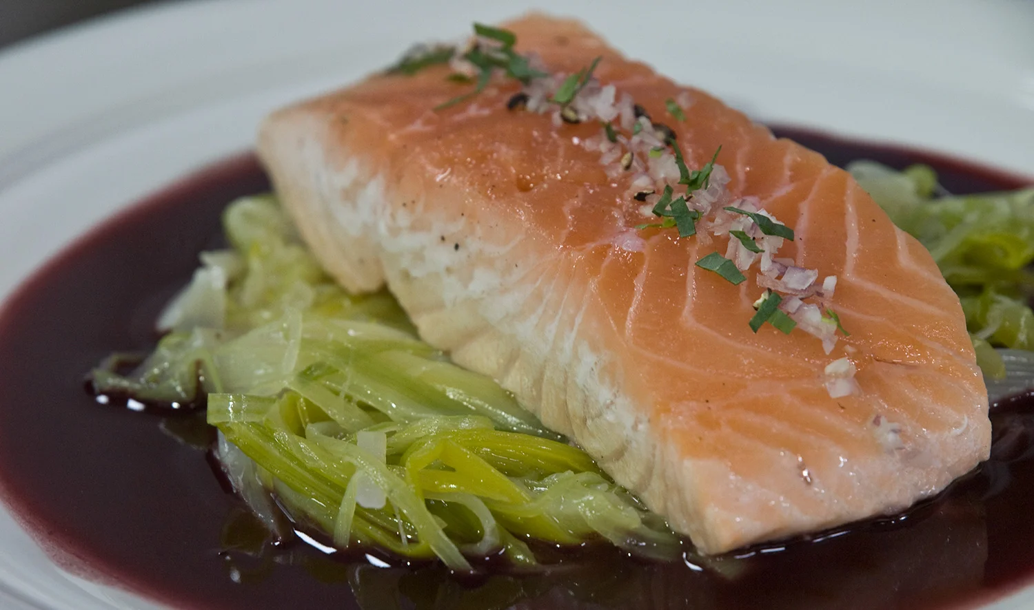 Barely Cooked Salmon with Leeks and Red Wine Butter Sauce 