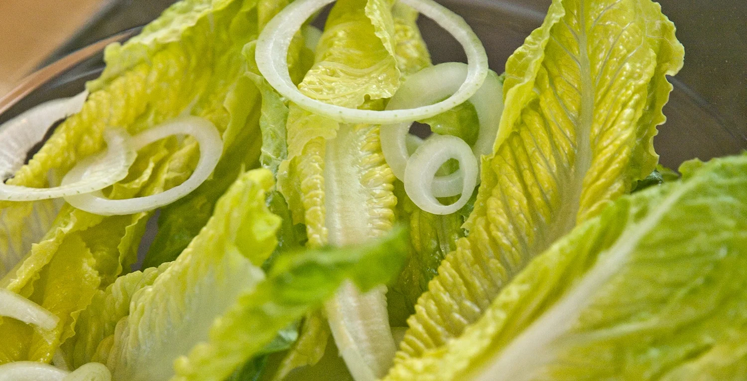 Romaine Salad with Garlic Vinaigrette