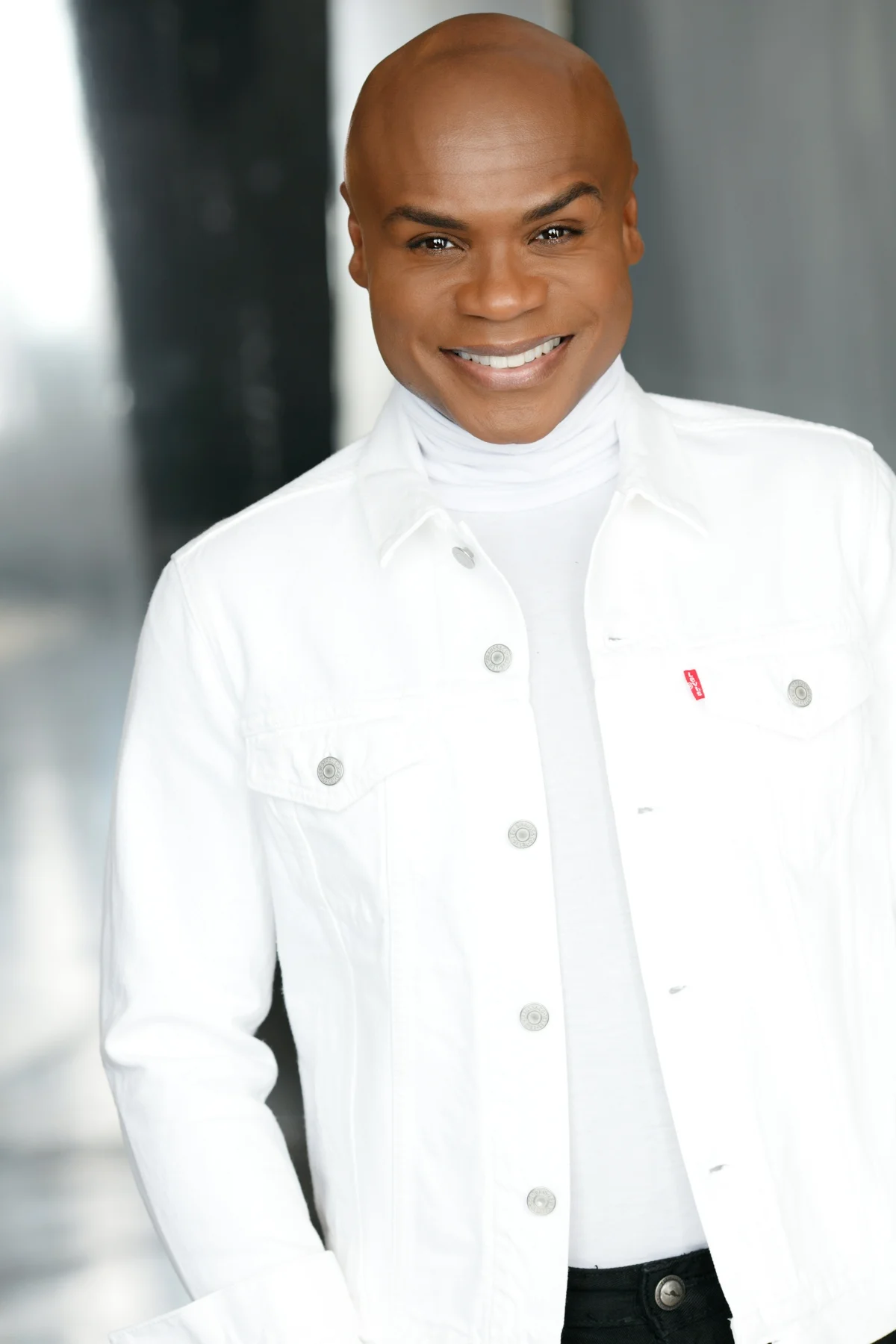 Nathan_Lee_Graham_102_Web.jpg