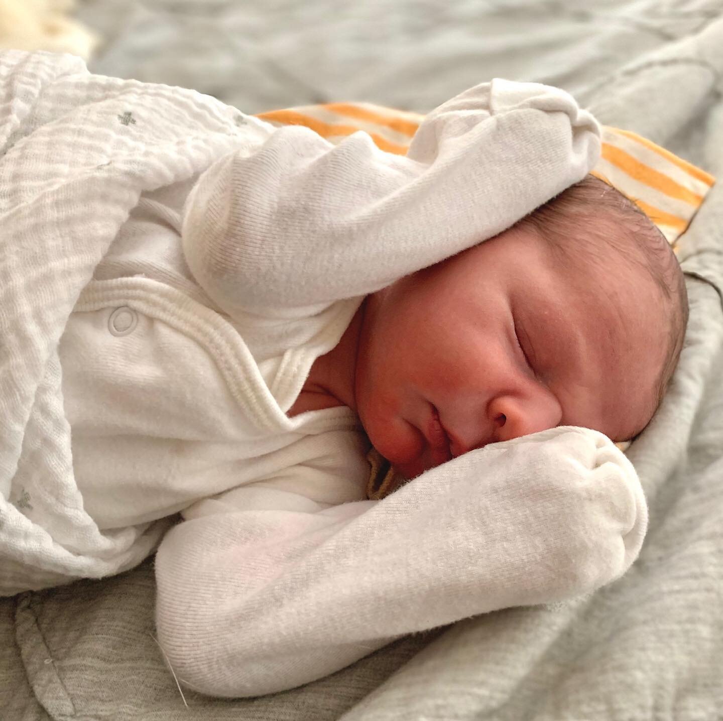 Repost @lisacolleen - Hello world! Marshall Thomas (aka Mars, aka Marshmallow) arrived Saturday morning 1/25/2020 at 2:15am weighing in at just over 8lbs 14oz and 21.26&rdquo; long.
