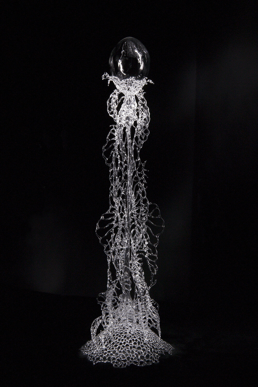 Micro-organisme #05, Kim KototamaLune, Verre filé, verre soufflé, 40 x 12 x 14 cm. 2017.jpg