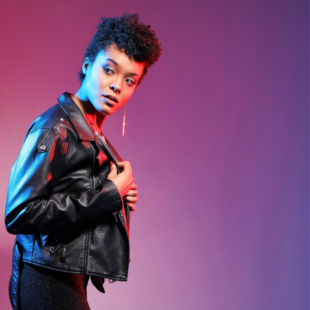 Rayne Headshot Midsummer.png