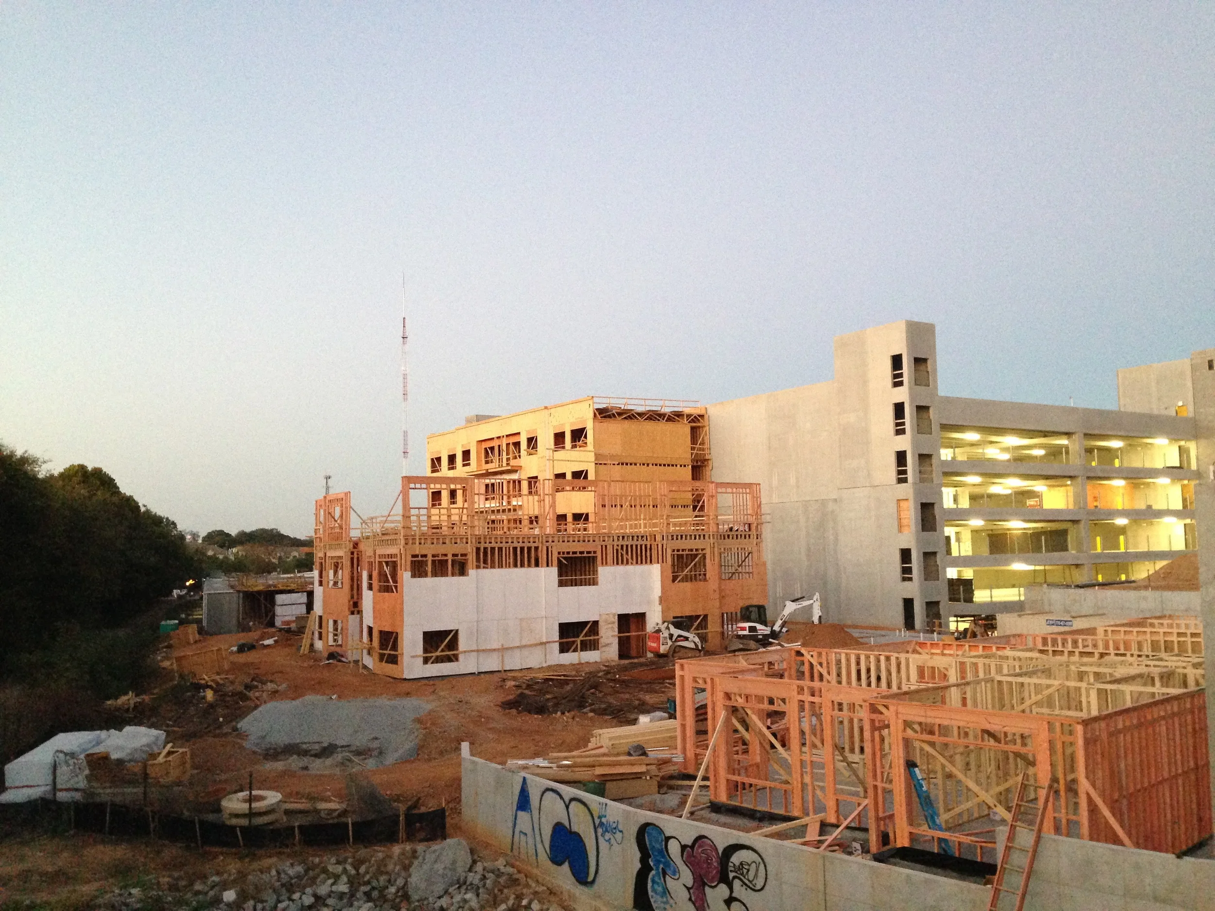 2014-10-25 19.09.36.jpg