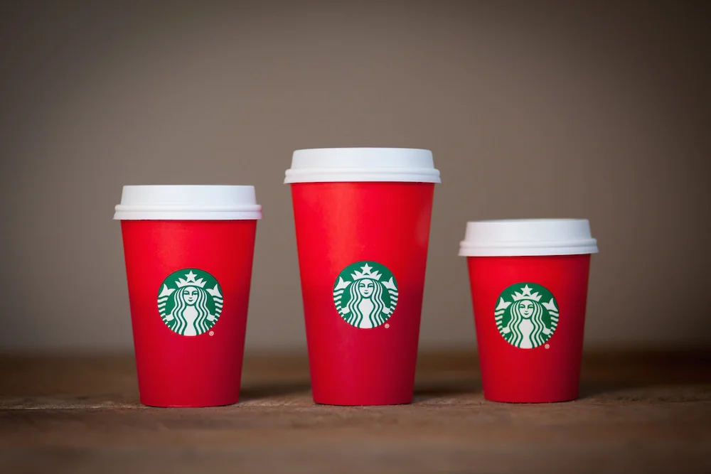image source: http://www.psfk.com/2015/10/starbucks-holiday-cups-2015-branding-brand-assets.html