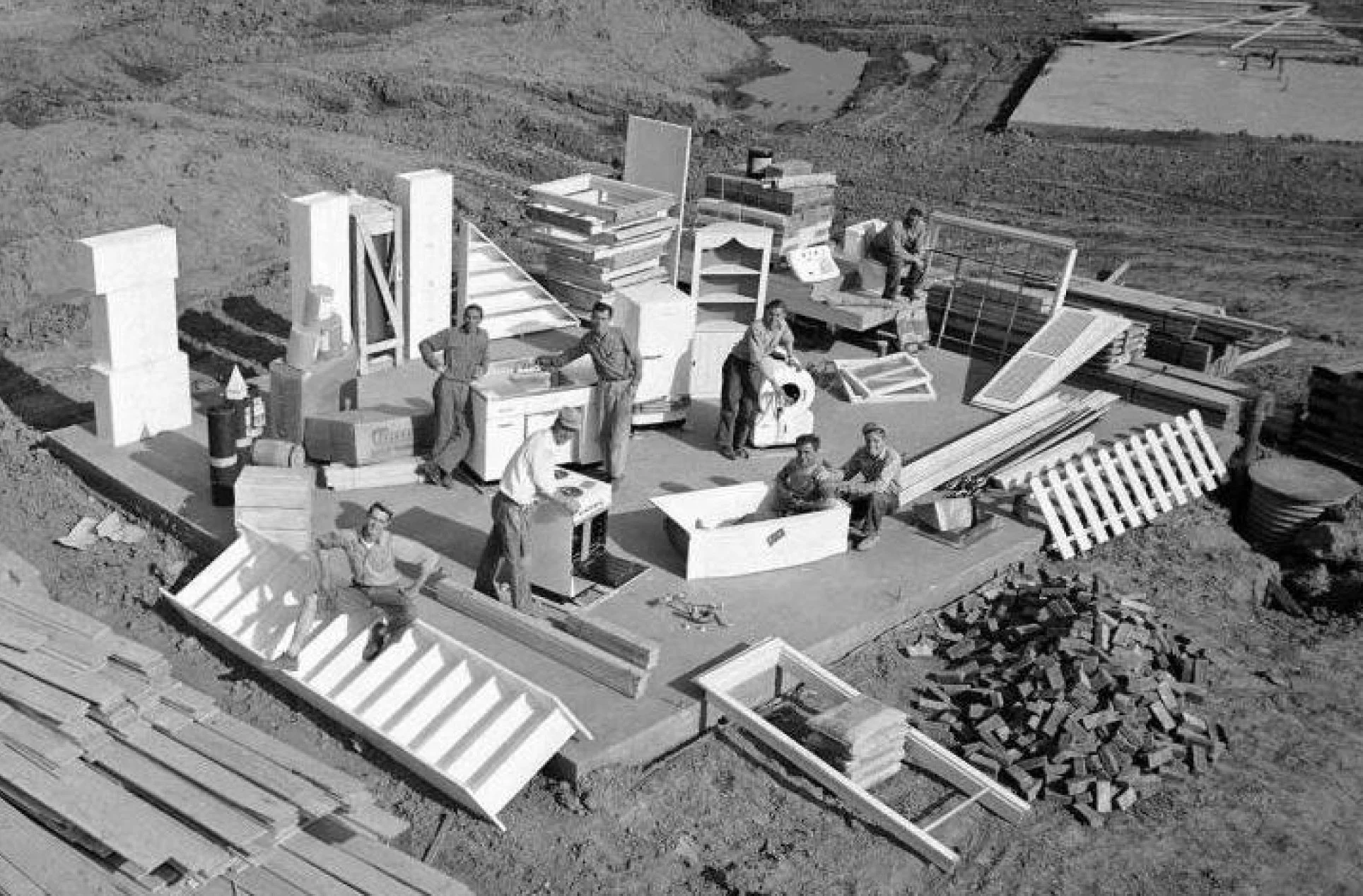 48-500/48-650: Rematerializing the American House