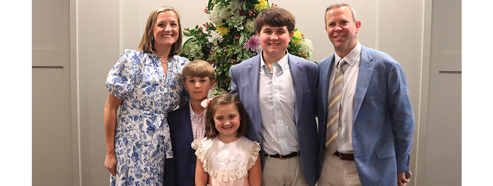 Easter Fam-1.jpg