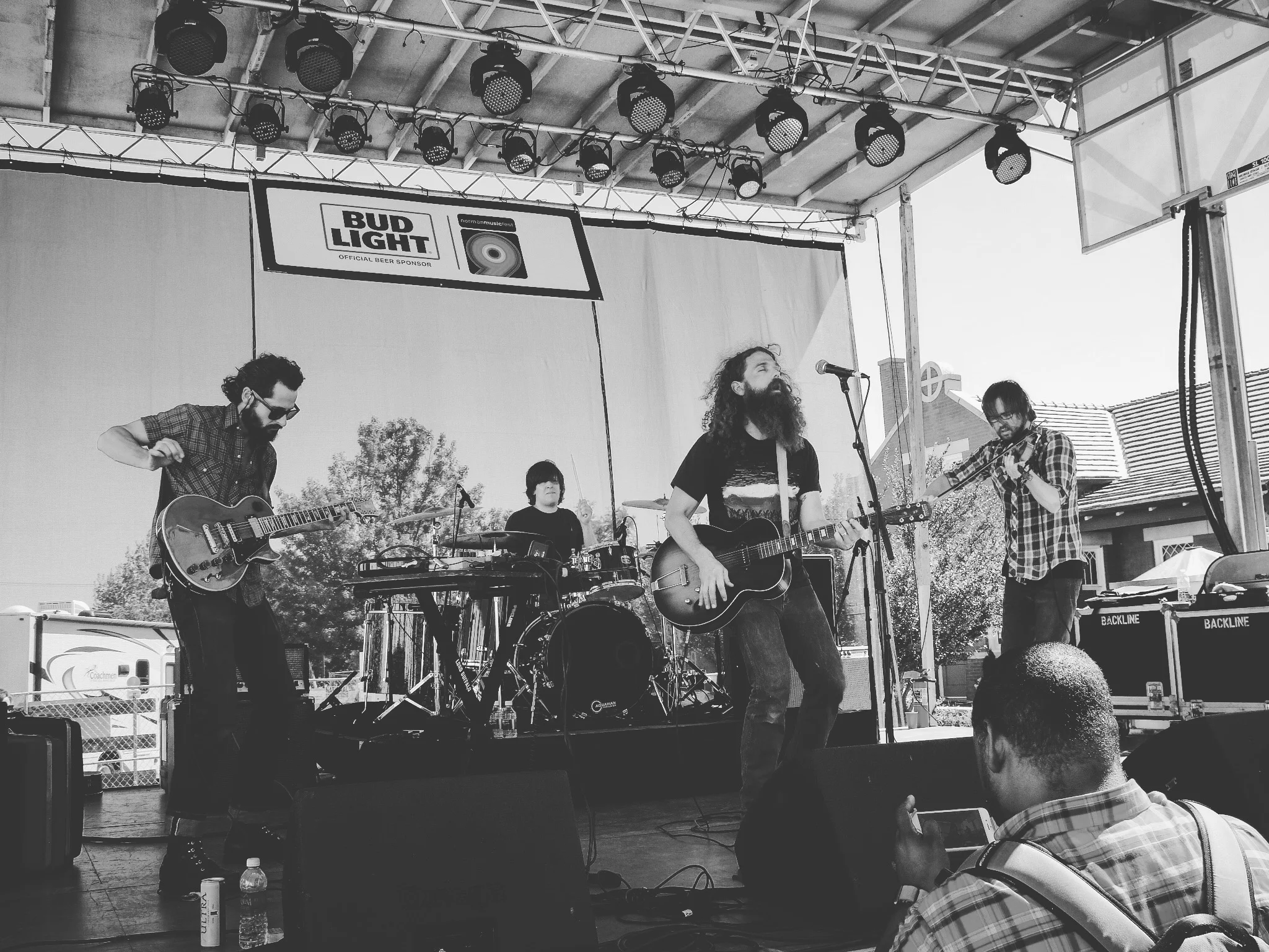 I don't know much about Lord Buffalo except that they can shred. They call themselves a 'desert rock' band, and when you give it a listen, you'll know exactly what that means. If you're into a very tight, drivey, southern rock, look no further. Great show!