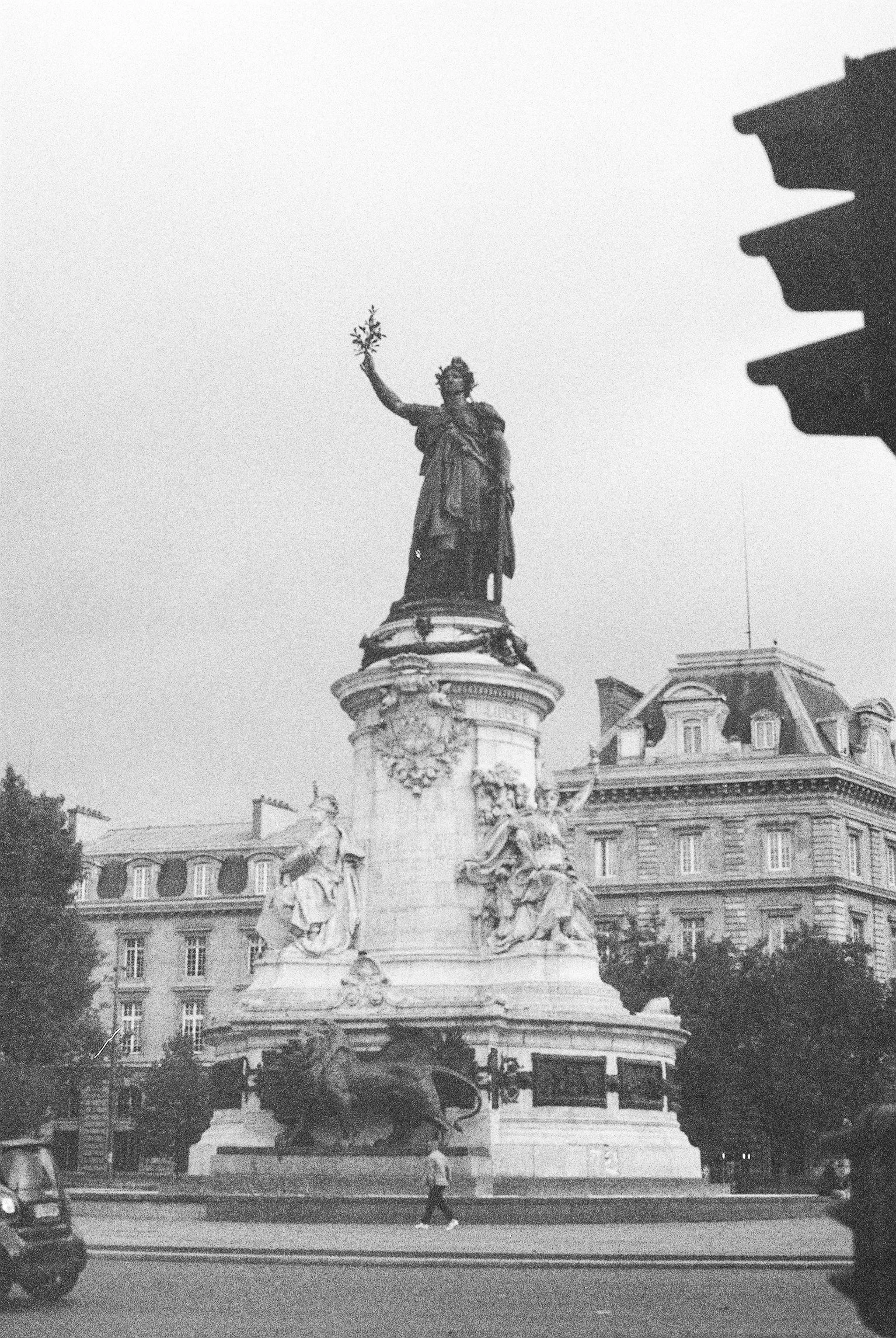 IMG7633-R01-016.jpg