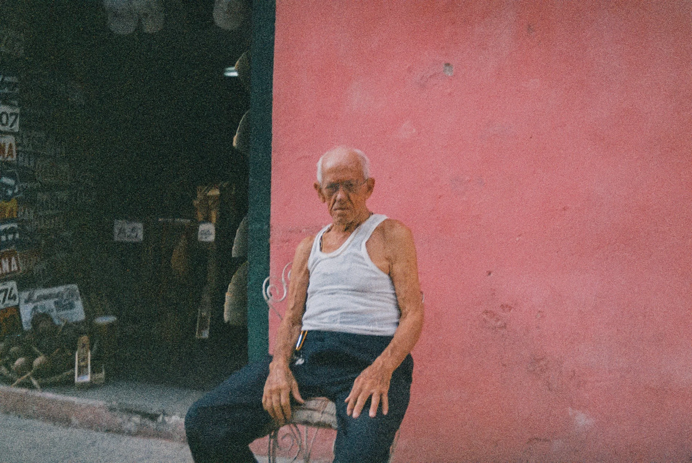 whit268-002.jpg