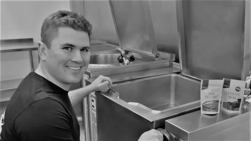 Just Entrepreneurs - Daniel - founder of Made_for_Drink_2.jpg