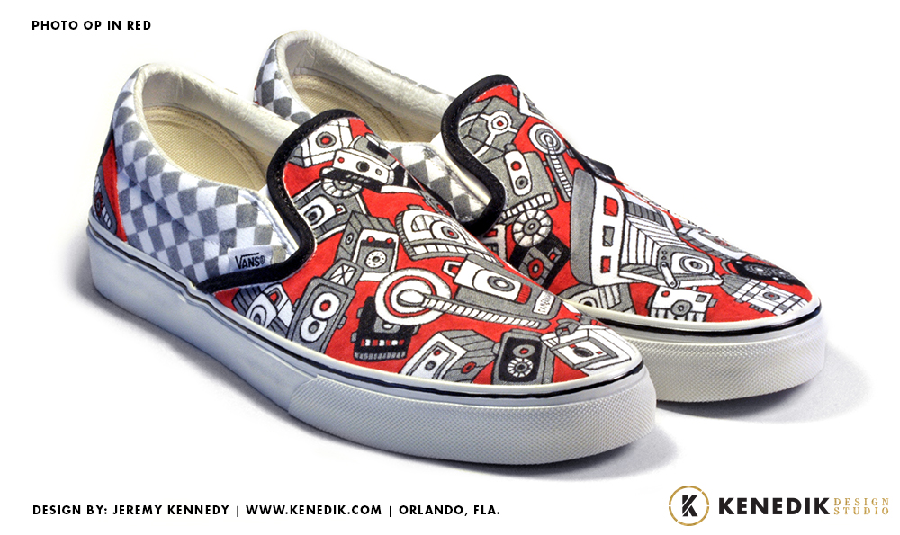 KENEDIK_DESIGN_VANS_custom_camerared_1.jpg