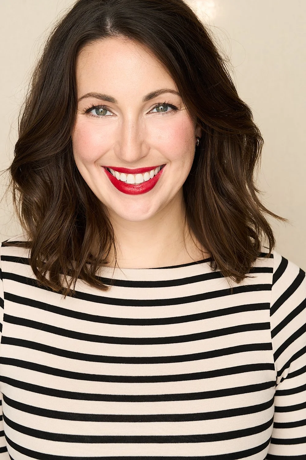 WEB Danielle Swanson headshots9348.jpg