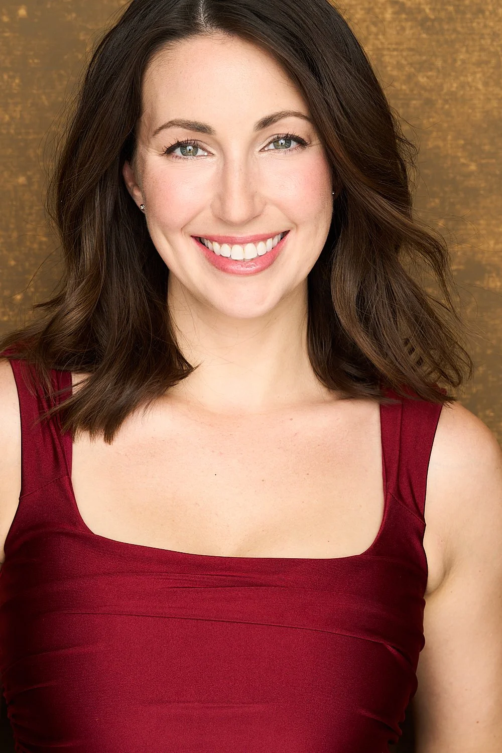 WEB Danielle Swanson headshots9626.jpg