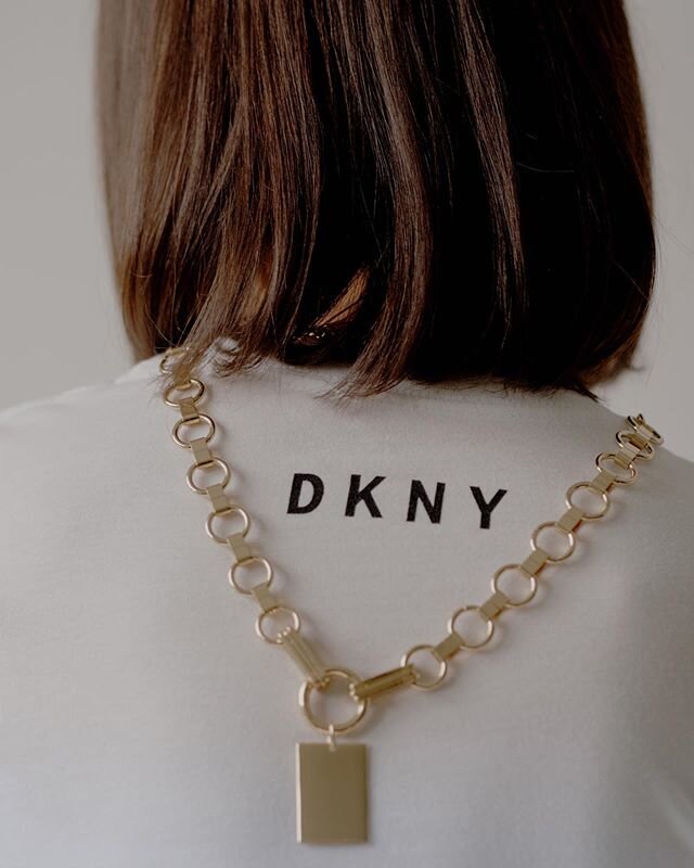 I&rsquo;m happy to be partnering with @dkny and their new Essential tee. All proceeds will be donated to the NYC COVID-19 Emergency Relief Fund! #dknyknowsny