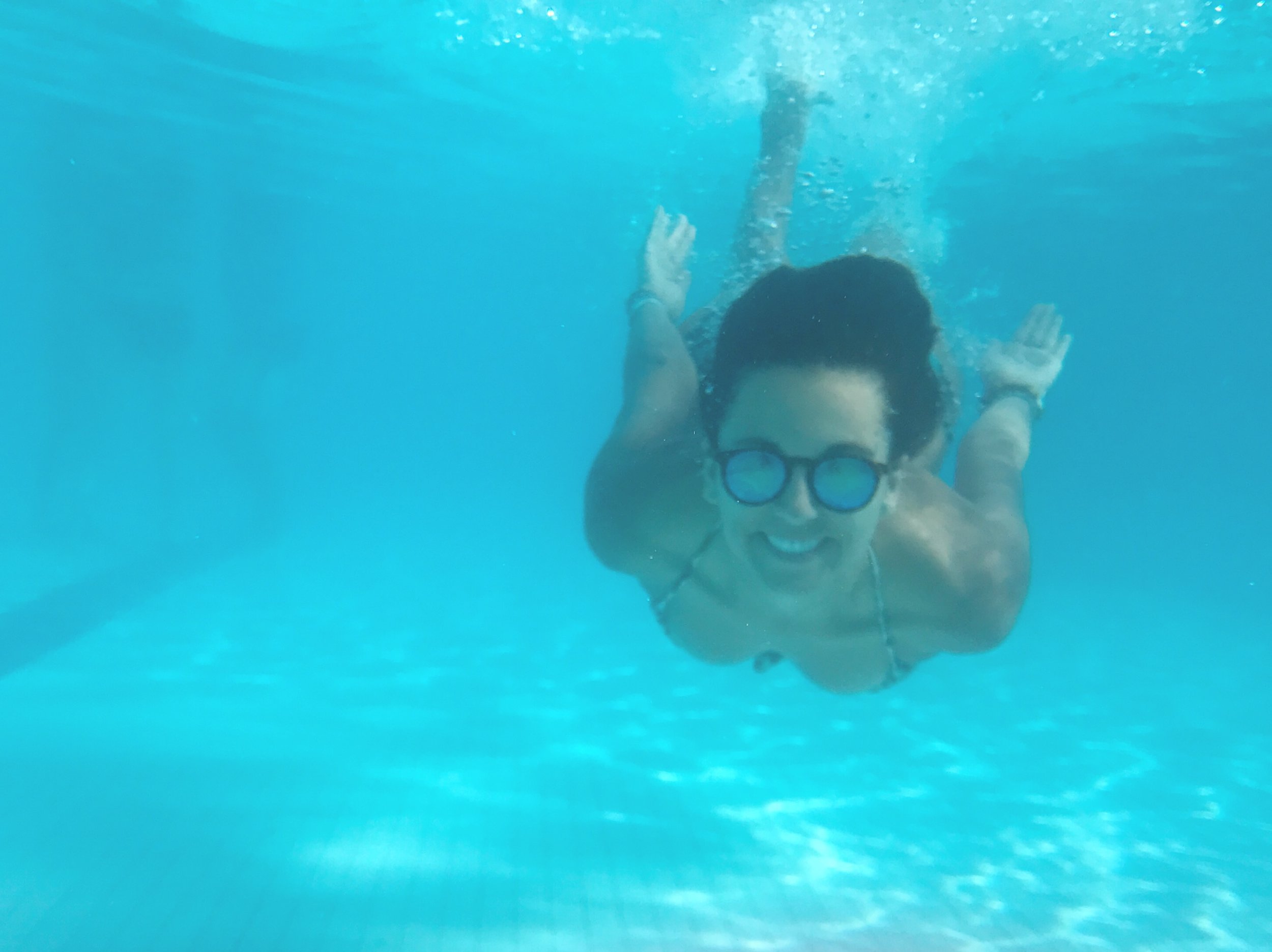 Looks like the new iPhone can be submerged. Bam!