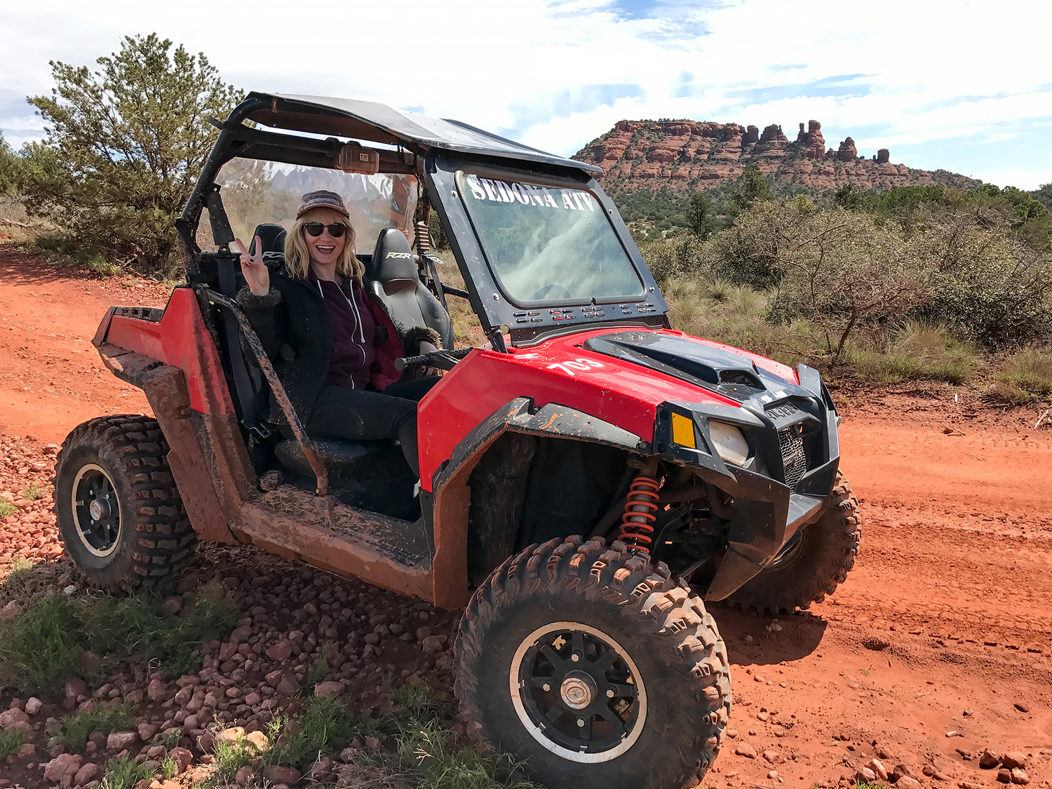 Off-road through the Red Rocks in Sedona