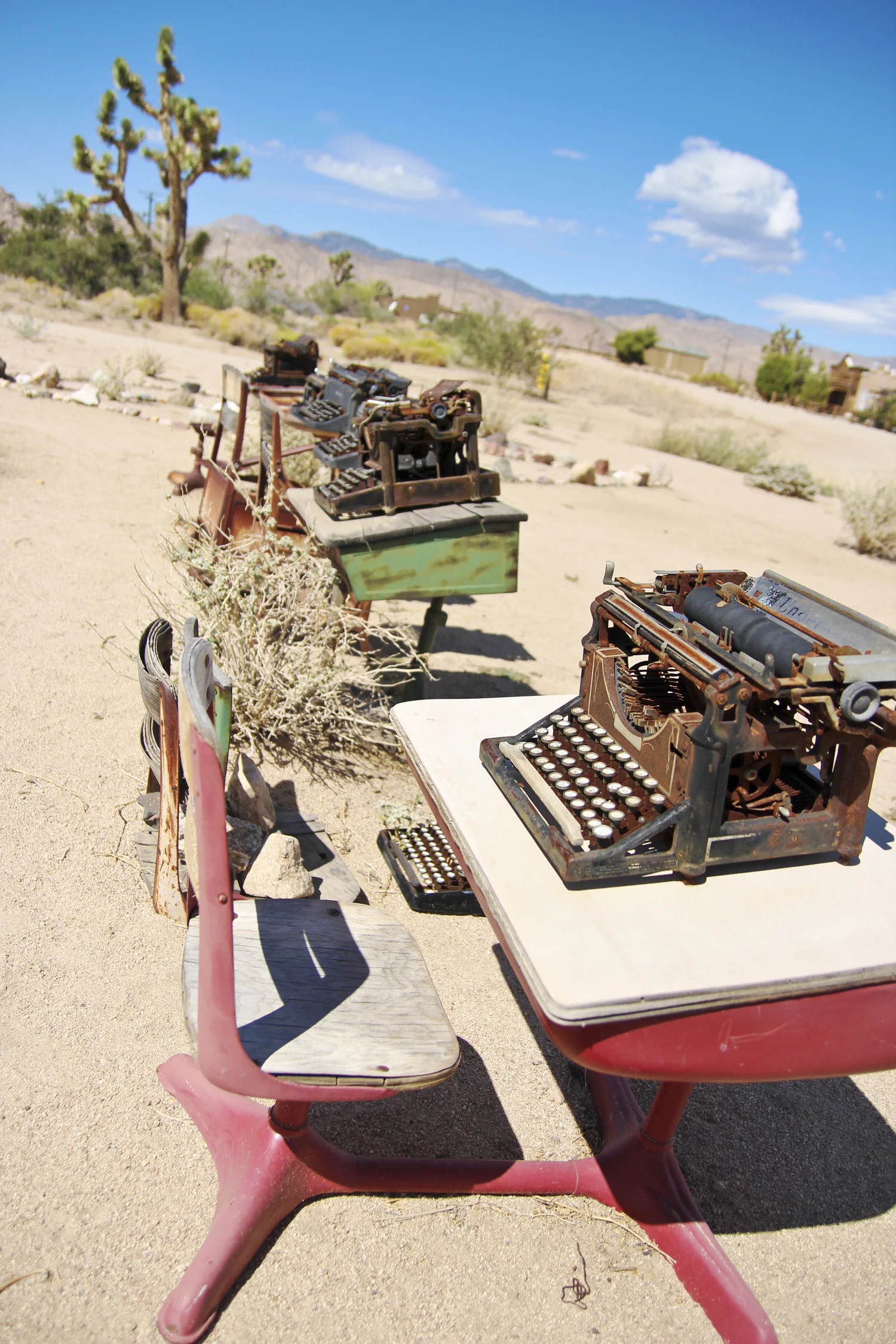 chrissihernandez_california_pioneertown_04.jpg