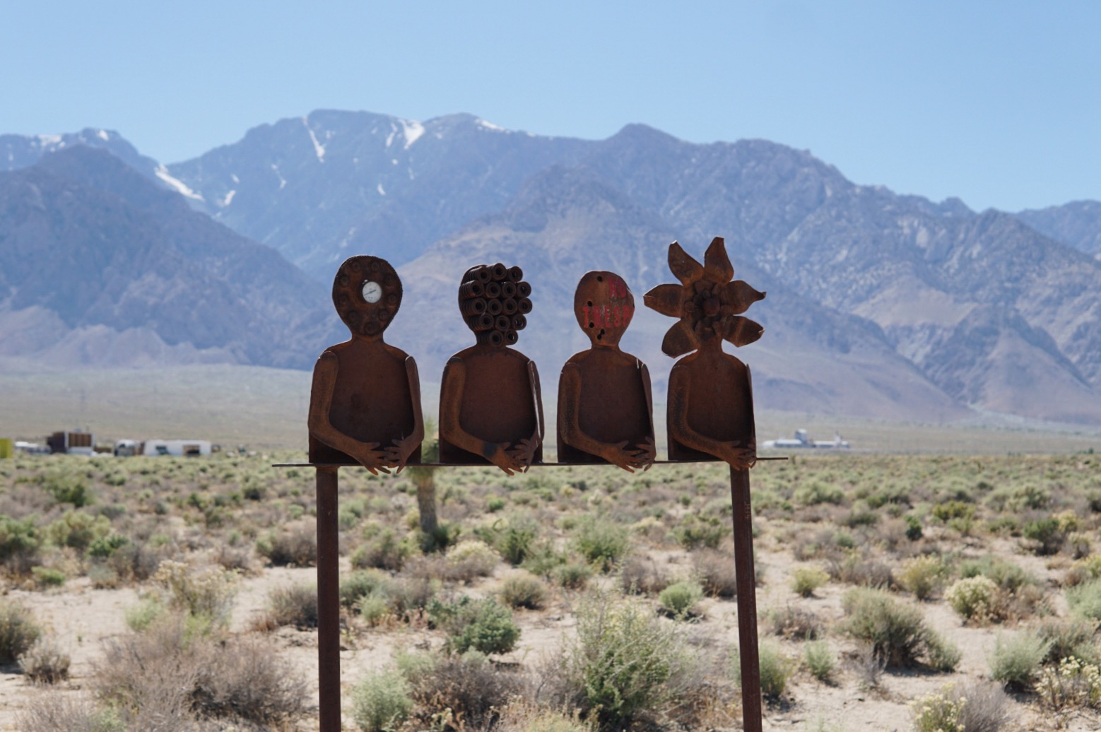 Sculptures of Highway 395