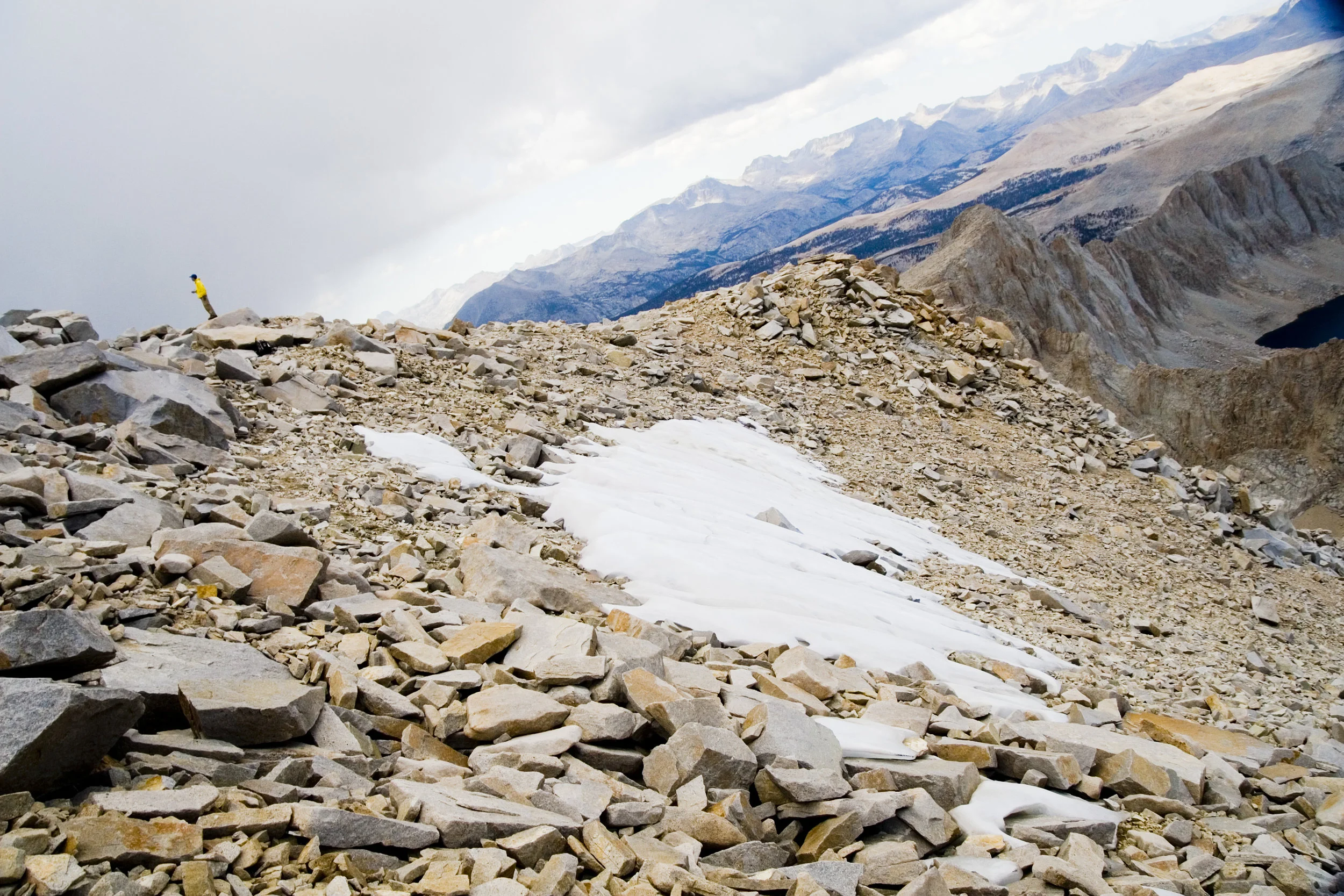 chrissihernandez-california-mount-whitney-hike (4)copy.jpg
