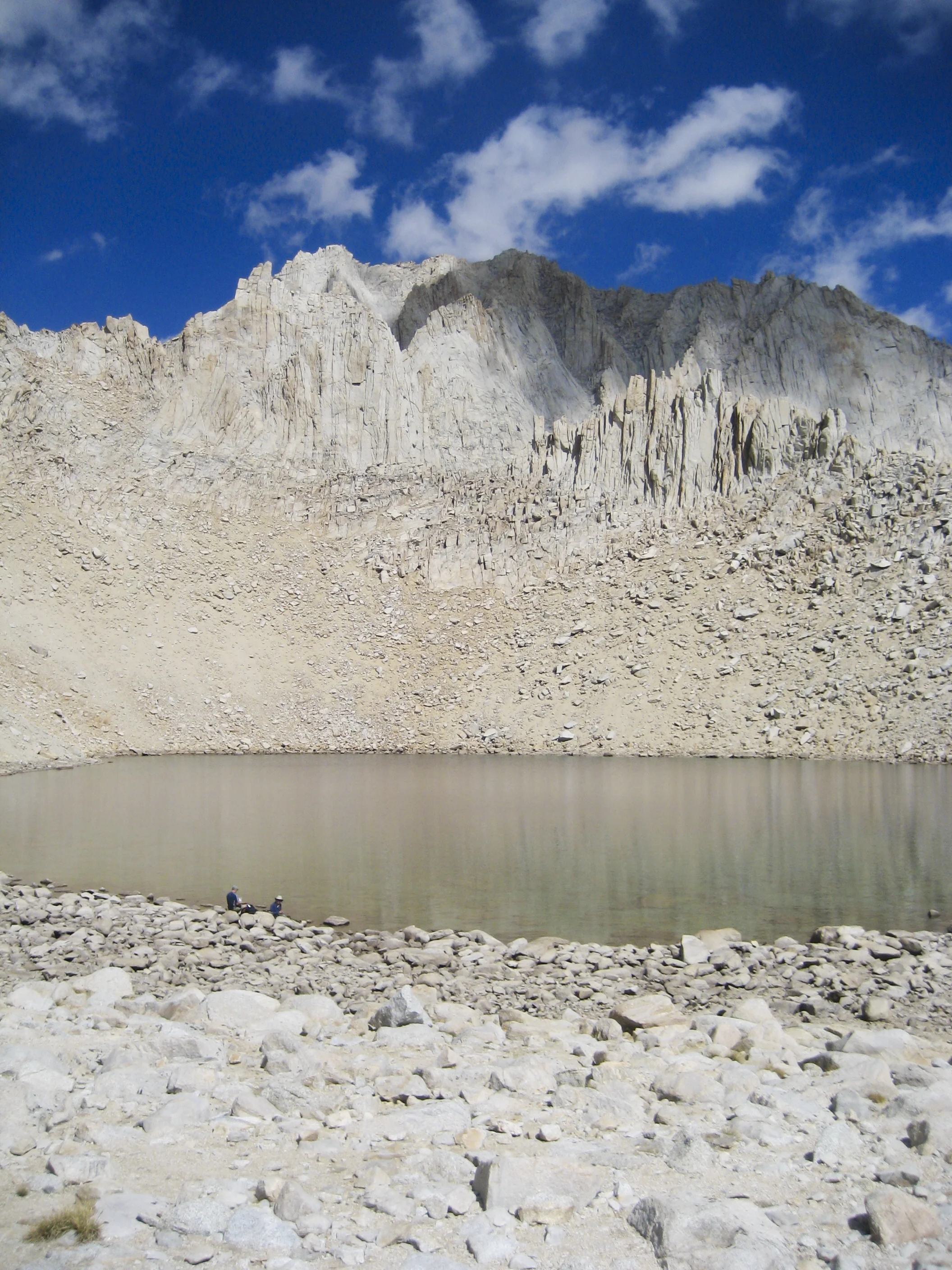 chrissihernandez-california-mount-whitney-hike (16)copy.jpg