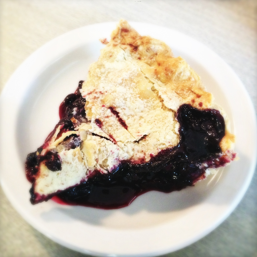 chrissihernandez_travel_glacier_huckleberrypie.jpeg