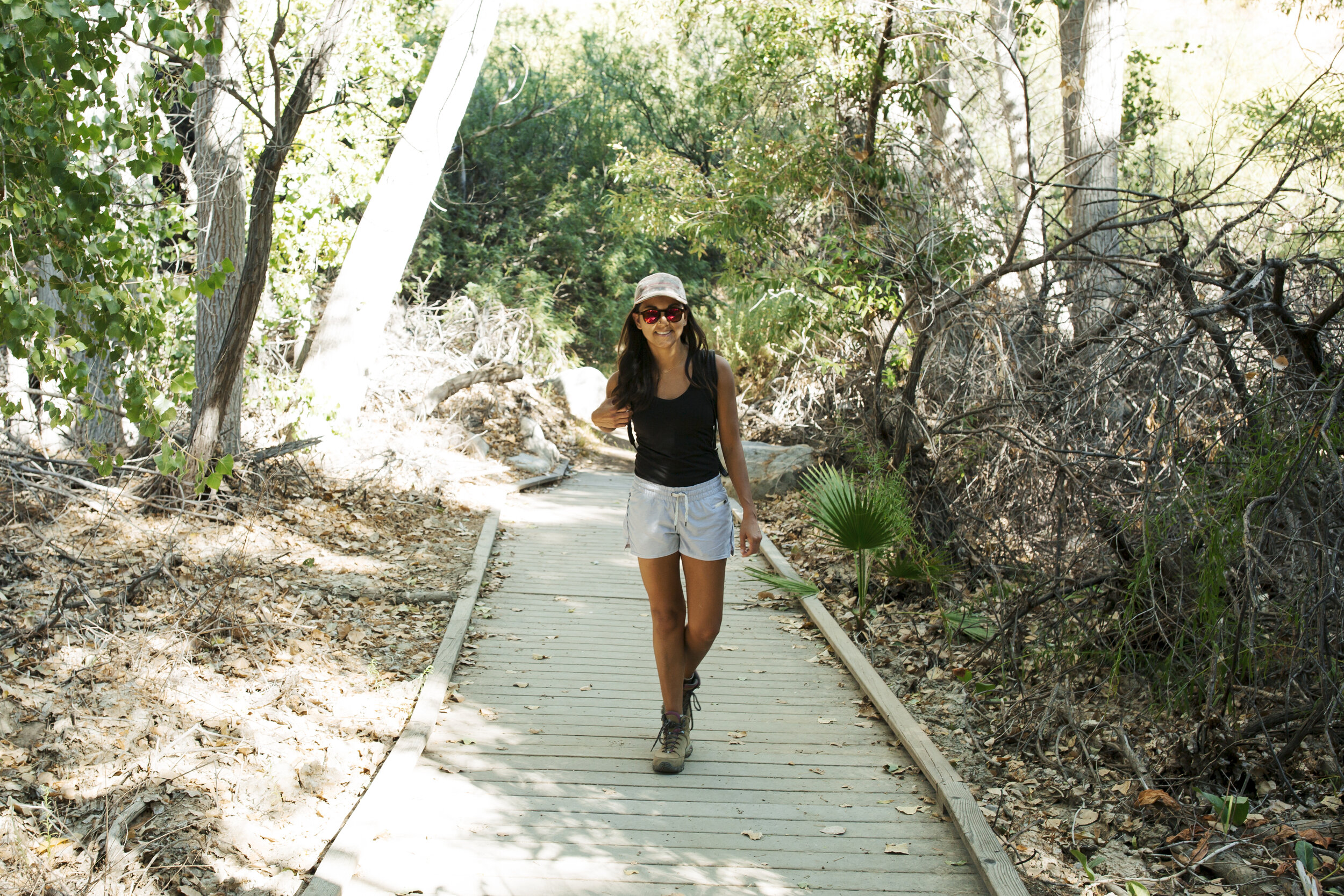 chrissihernandez-california-morongoBasinHike (41)copy.jpg