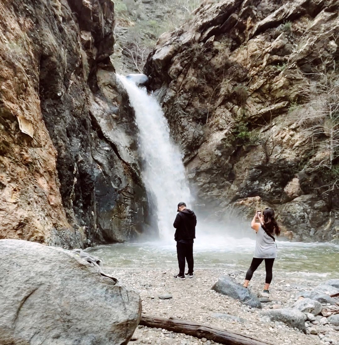 Hike Eaton Canyon Falls Trail
