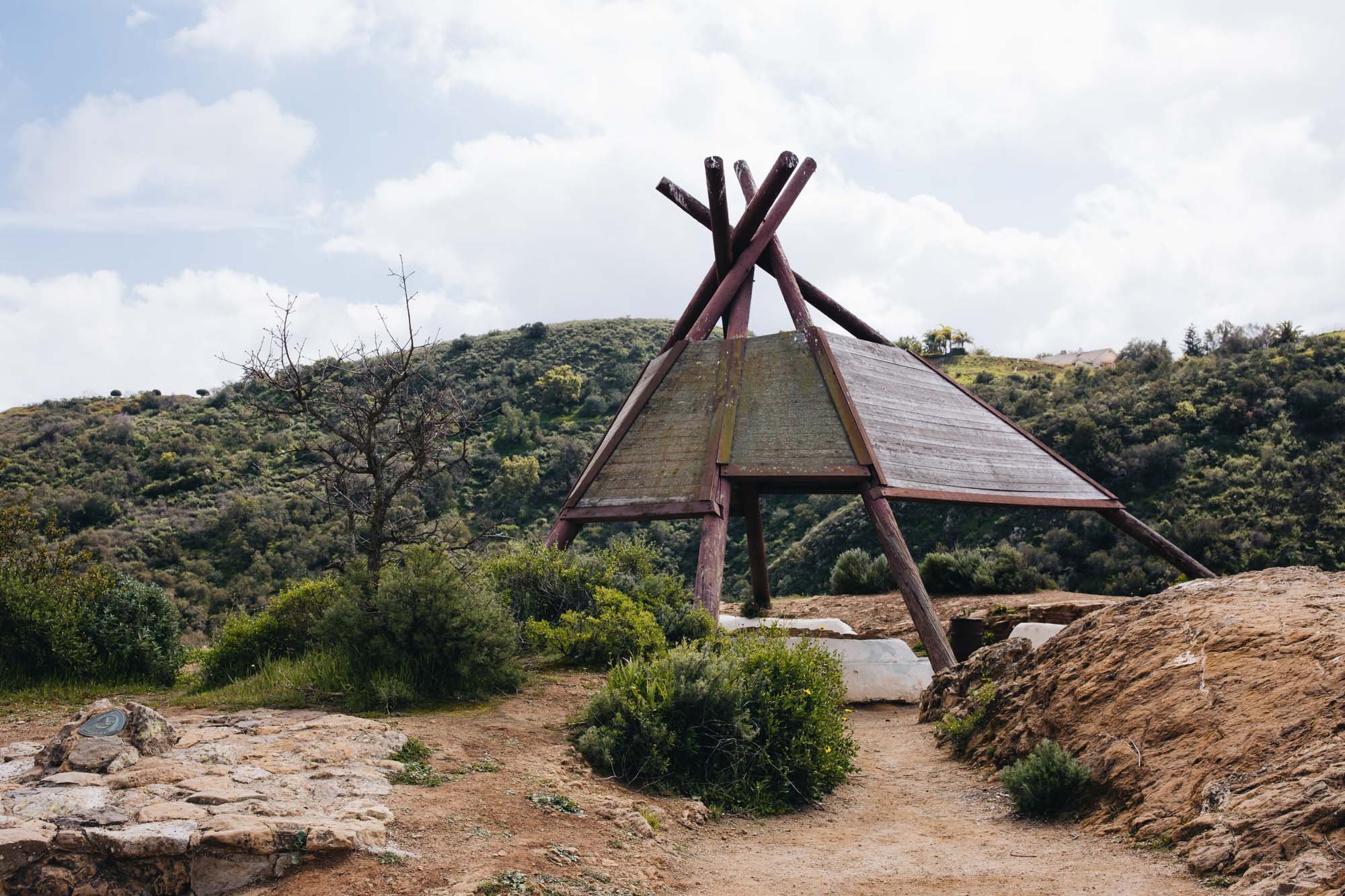 The teepee house - Picture of Paradise Falls, Thousand Oaks