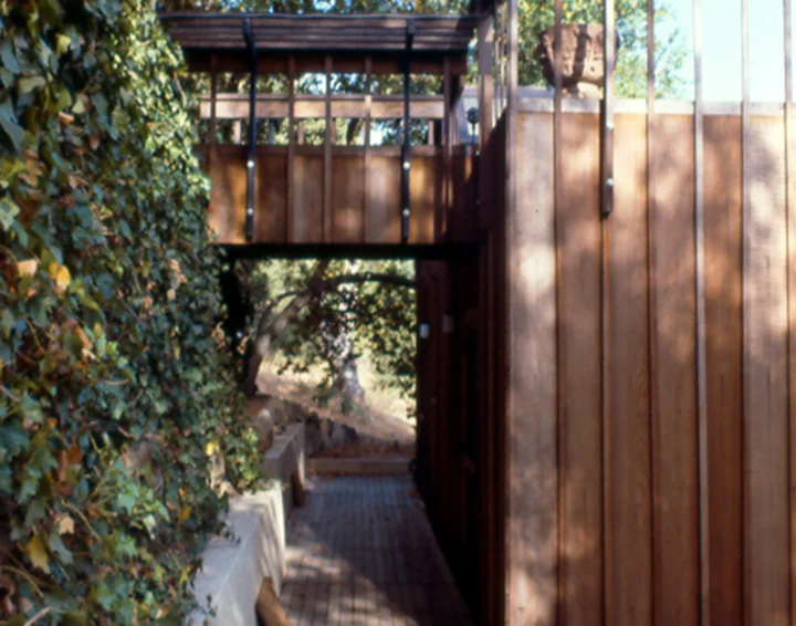 HewittDeerLodgeBreezeway.jpg