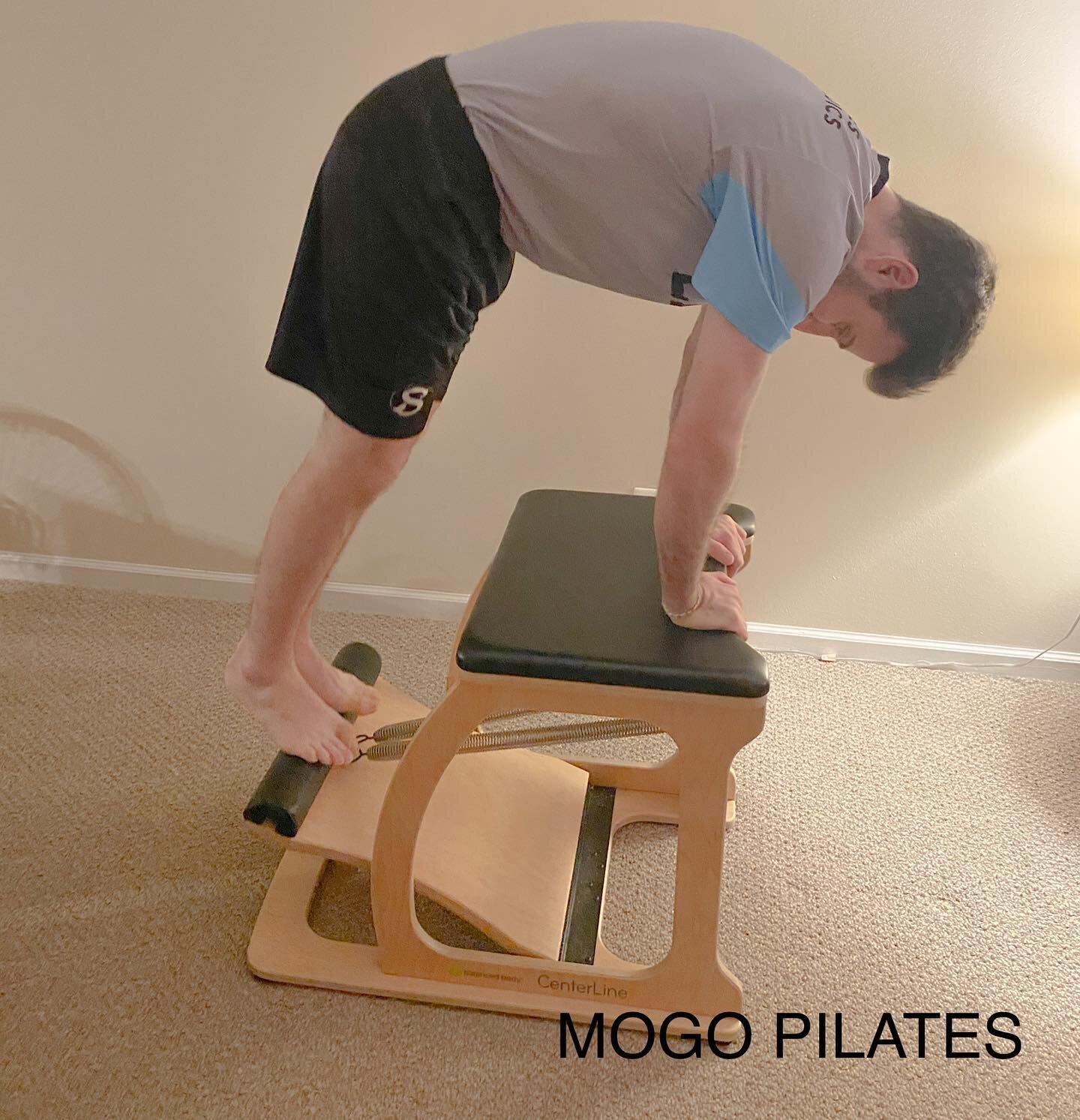 Hey did you know that guys do Pilates too? @lauramogil has been working with her client for a few months. Aaron is a soccer player and is working on his spinal articulation. I&rsquo;m thinking this looks pretty nice 👍  @carocardinali @kjzak @katiera