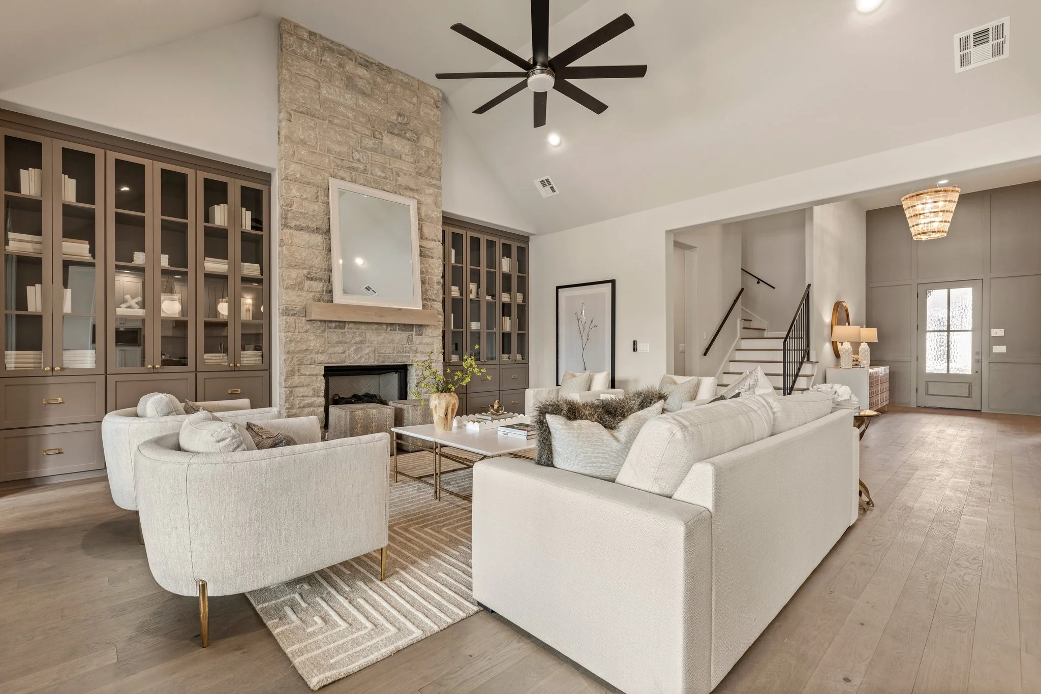 28-web-or-mls-214 E 34th St_GCREP-23.jpg