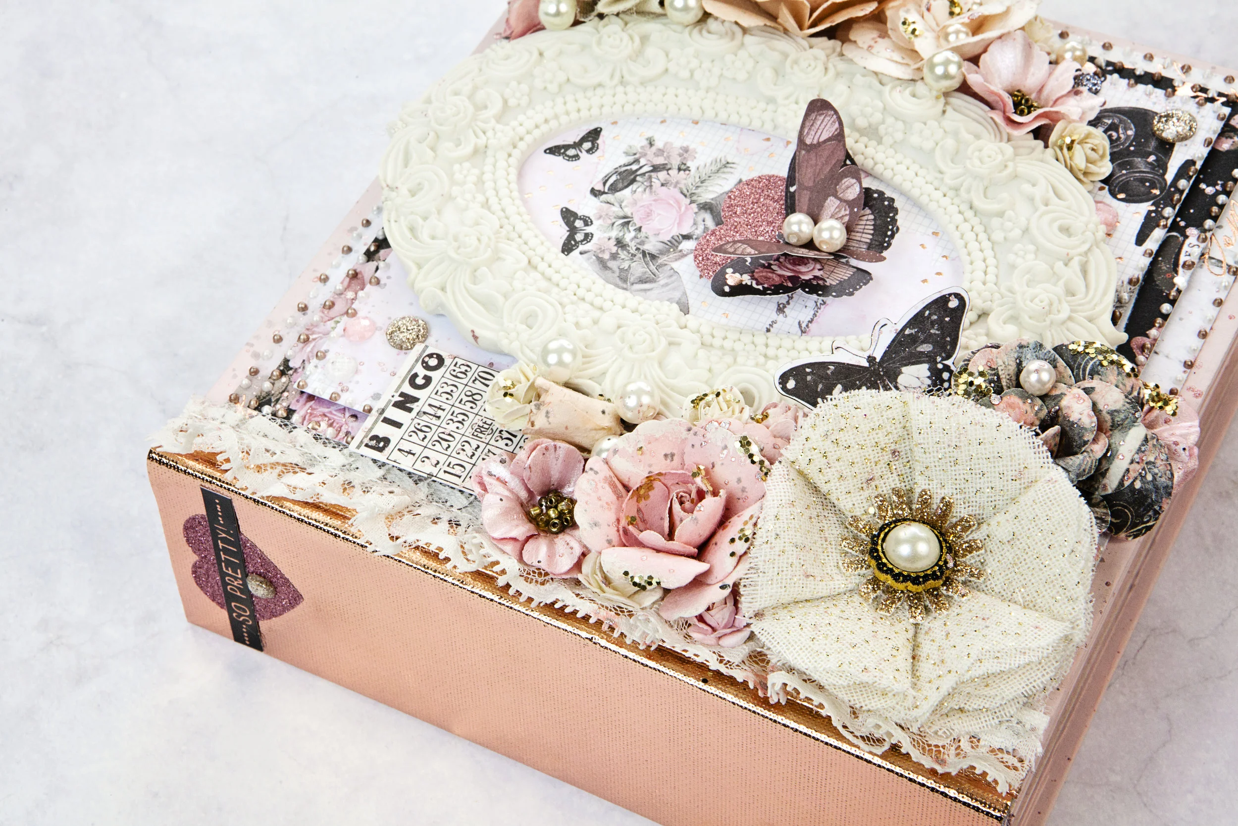 February's Parcel: Amelia Rose