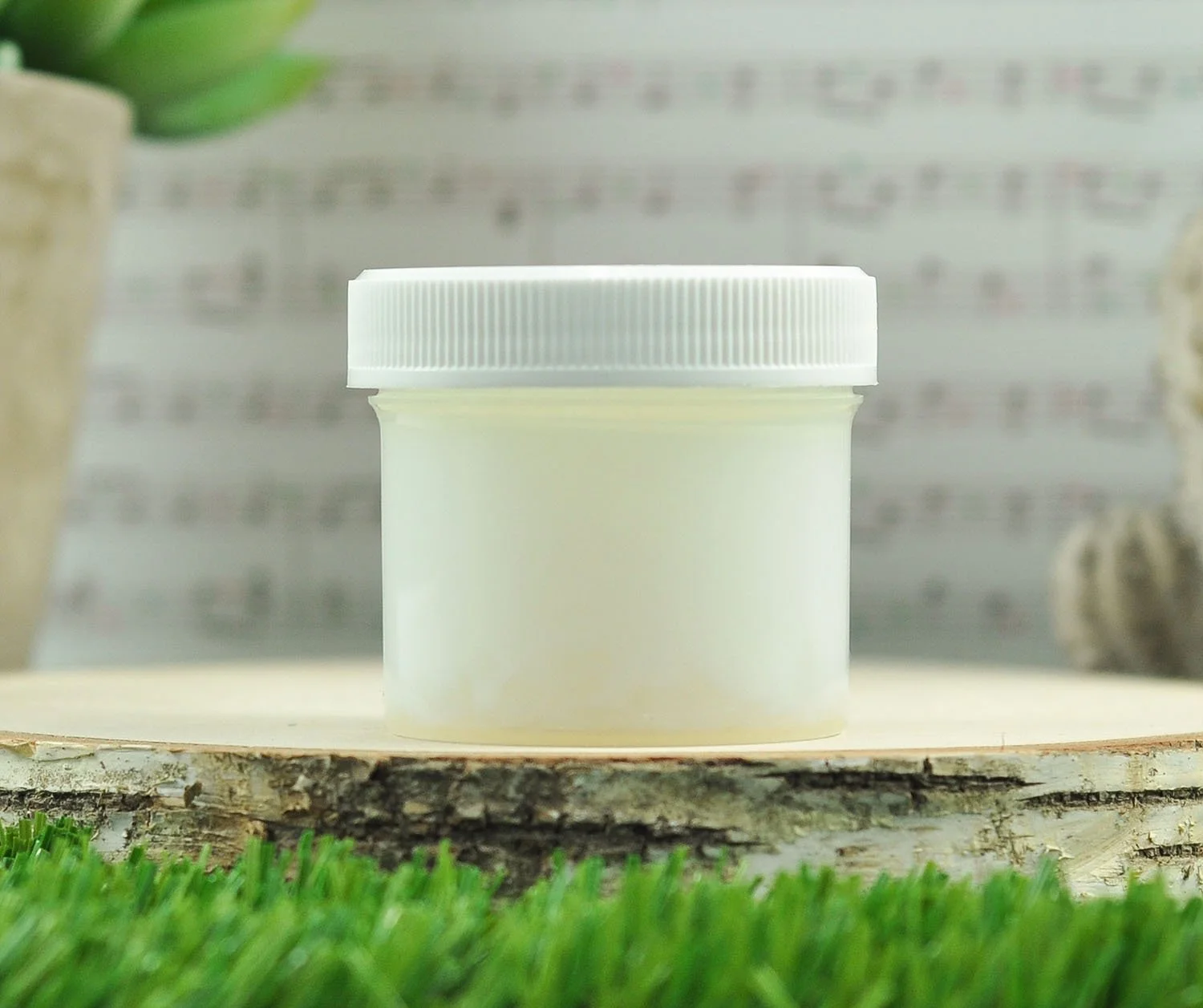 Lawn Fawn Lawn Fawndamentals - Clear Paste