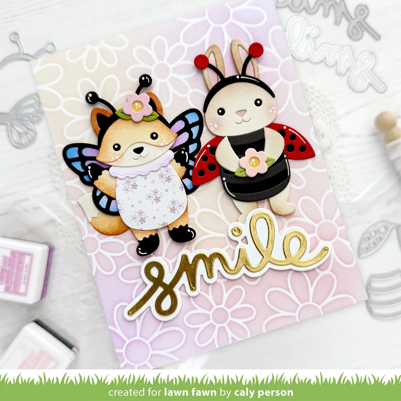 LF4142_ScriptySmileOutlineAddOn3_sml.jpg