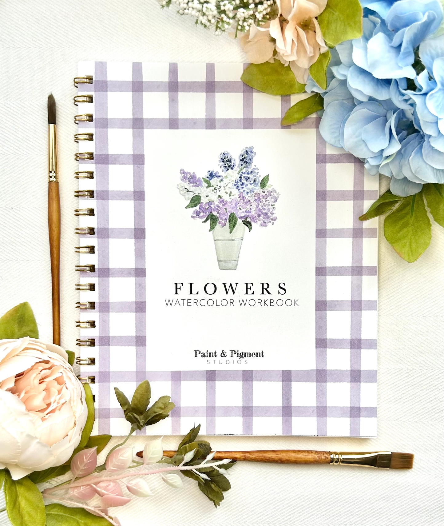 Paint & Pigment Flowers Watercolor Workbook
