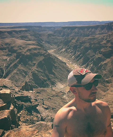 Shirtless Selfies all week, yo...