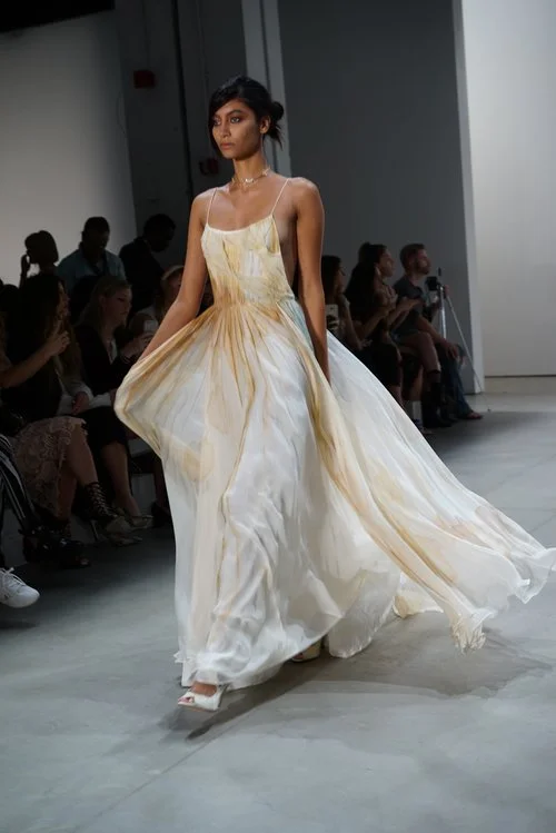 Leanne Marshall Designs with Grace for Today’s Woman- SS17 Collection 