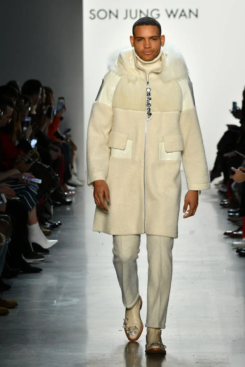 Son Jung Wan Fall 2018 Look 37_preview.jpeg