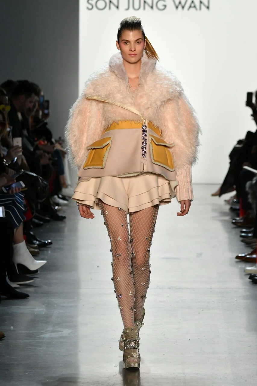 Son Jung Wan's Stunning Fall/Winter 2018 Collection 