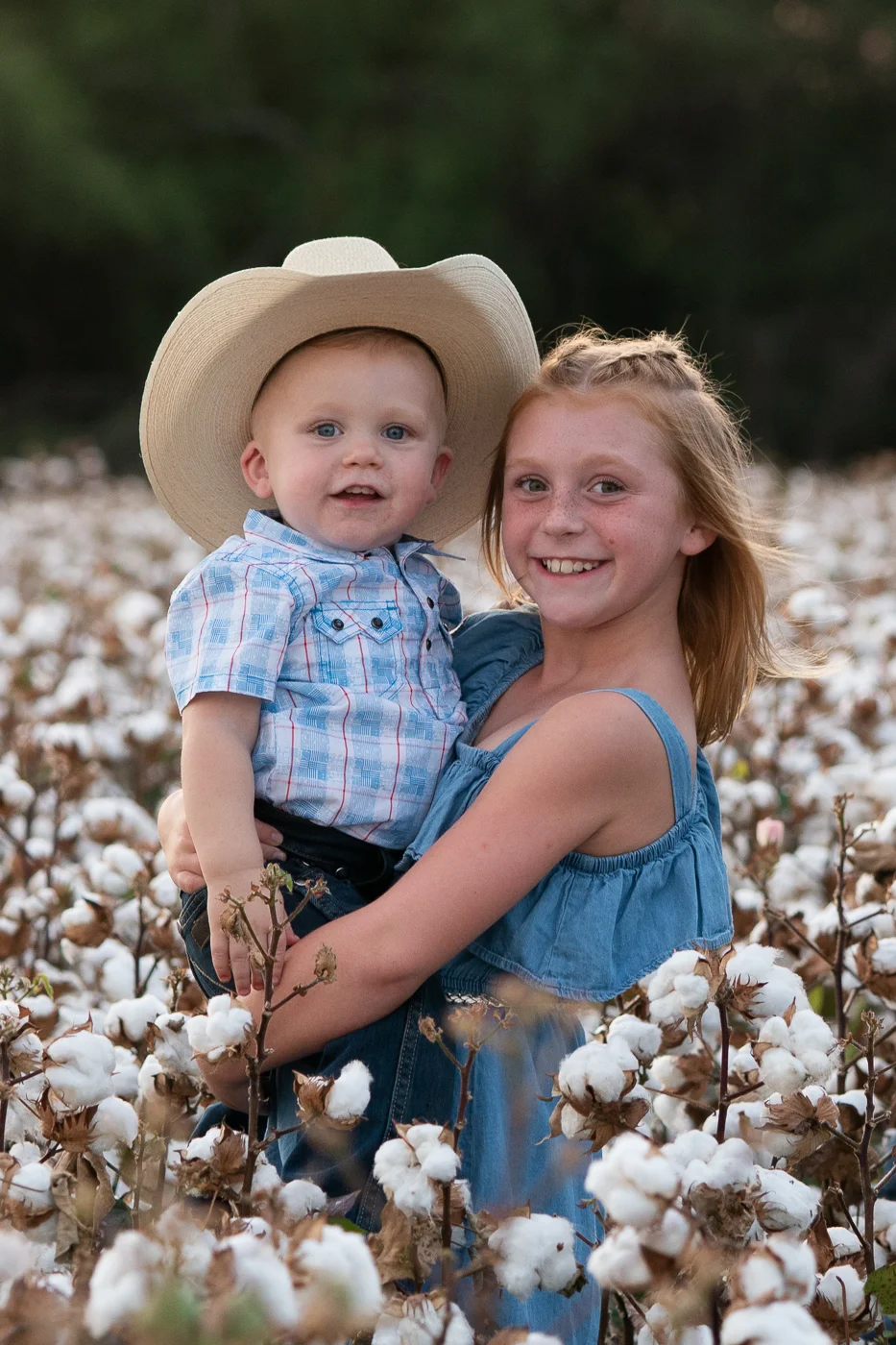 cotton-field-family-portrait-mini-session-san-antonio-lytle-8.jpg