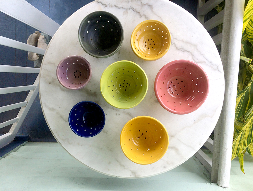 d.colanders_2.jpg