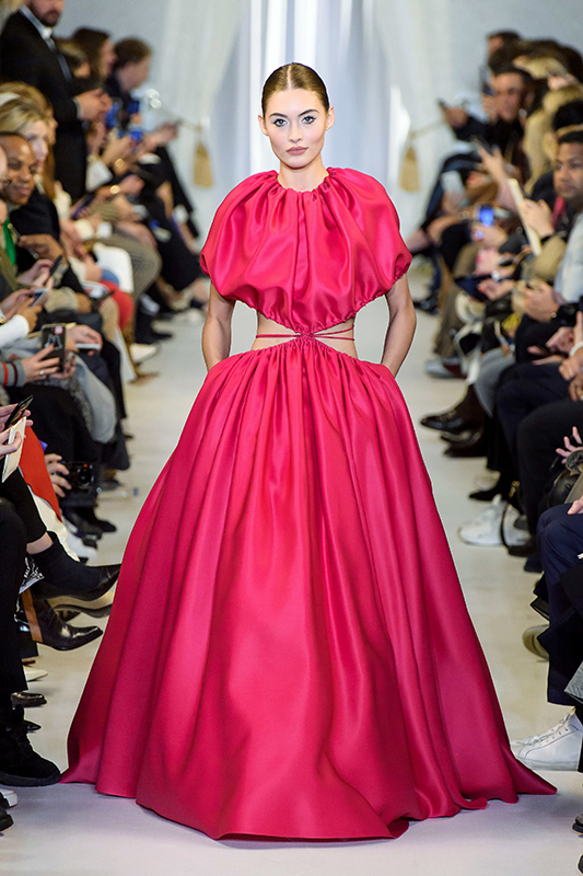 https://images.squarespace-cdn.com/content/v1/54c2e580e4b0a736d2ac2221/1550519951599-G9C8F3TOY0JJNUDAWCAB/brandon-maxwell-pink-gown