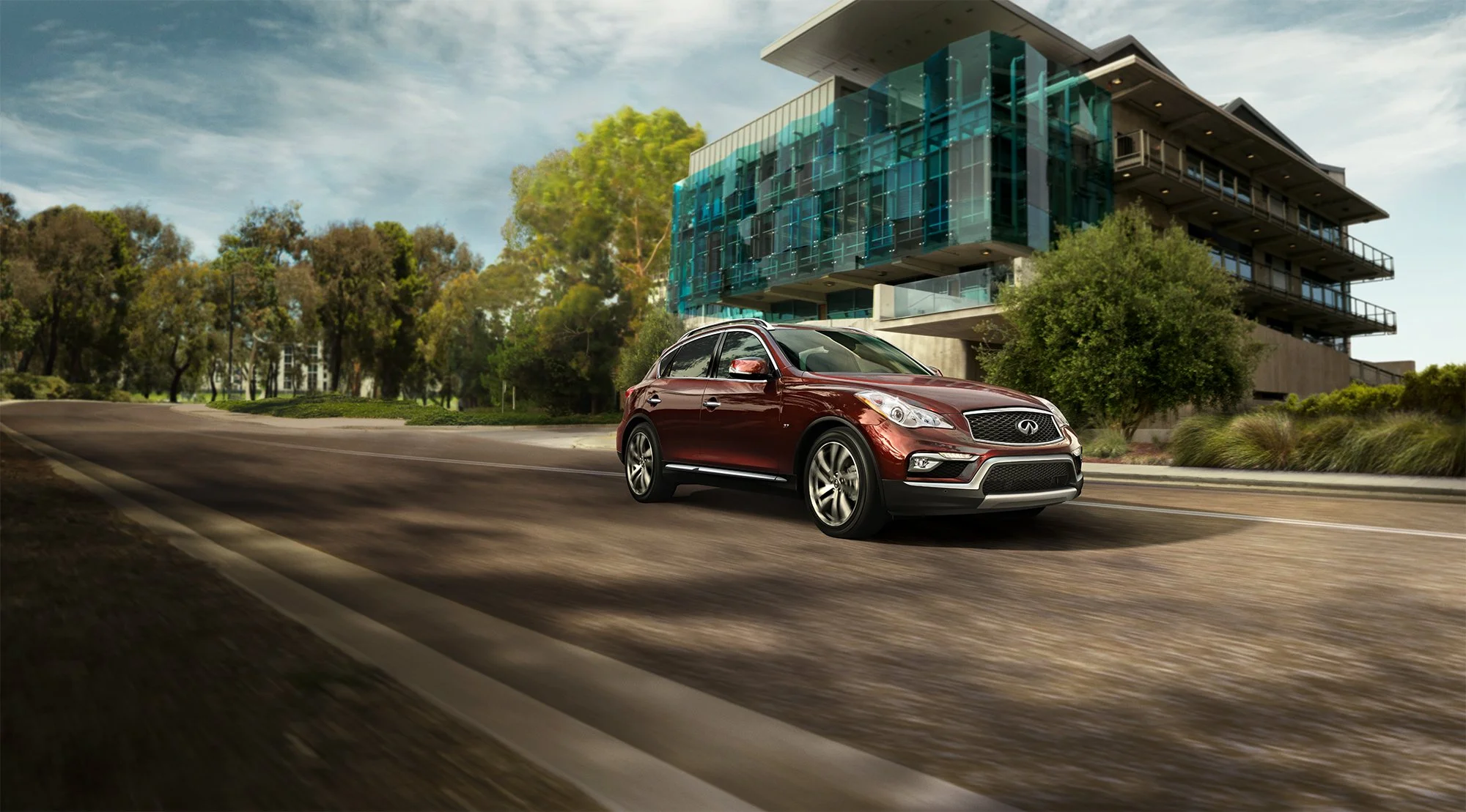 150825_01_01_INFINITI_QX50_34Front_Exterior_EXTEND_V1.jpg