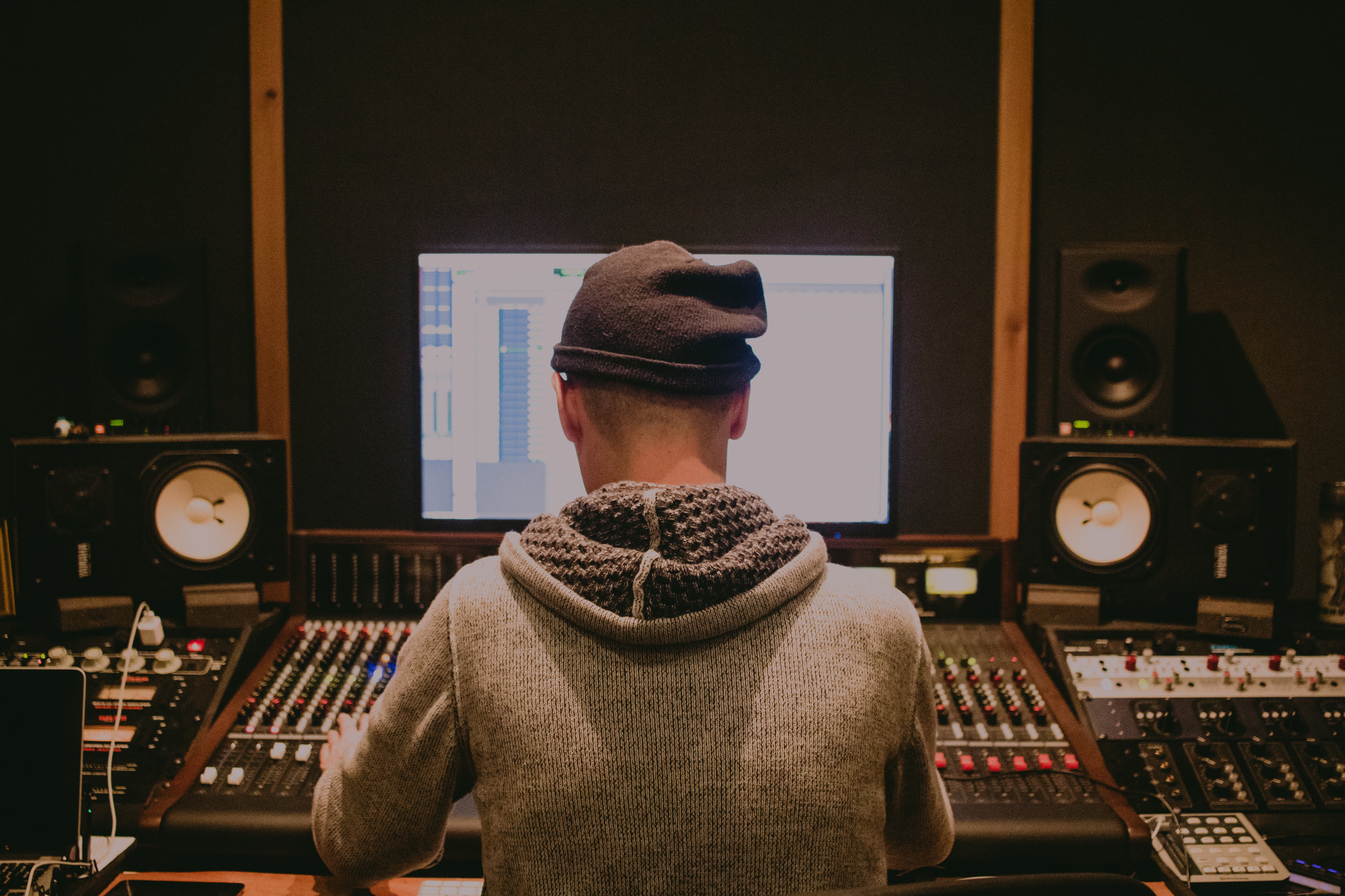 Joey Gurwin - The Captain at the Helm of Oranjudio Studios