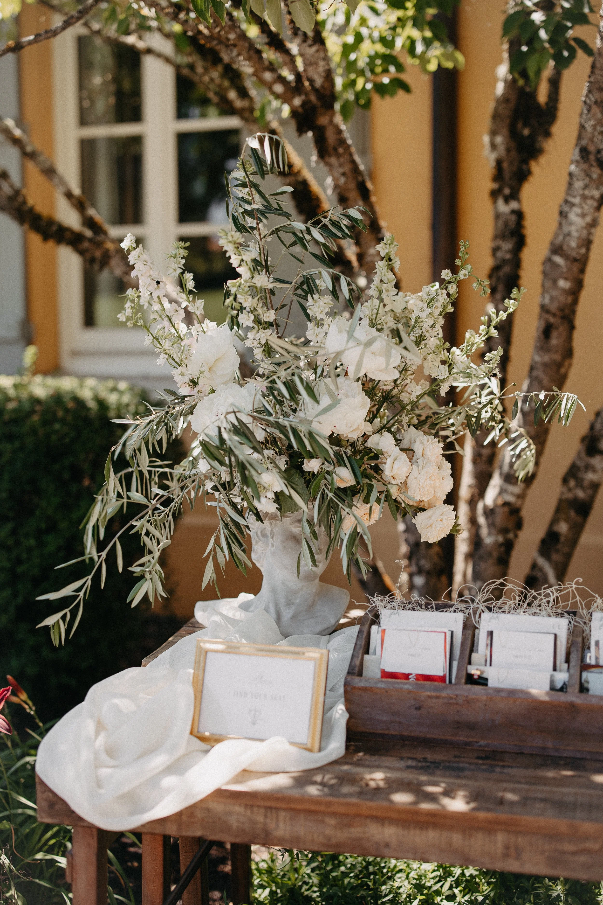 Italian inspired oregon wedding.JPG