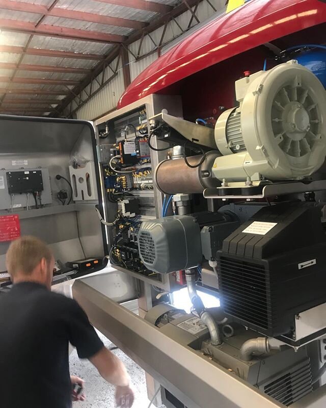 I believe that is a turbocharger on the new press #wine #vintageofthecentury #V2020