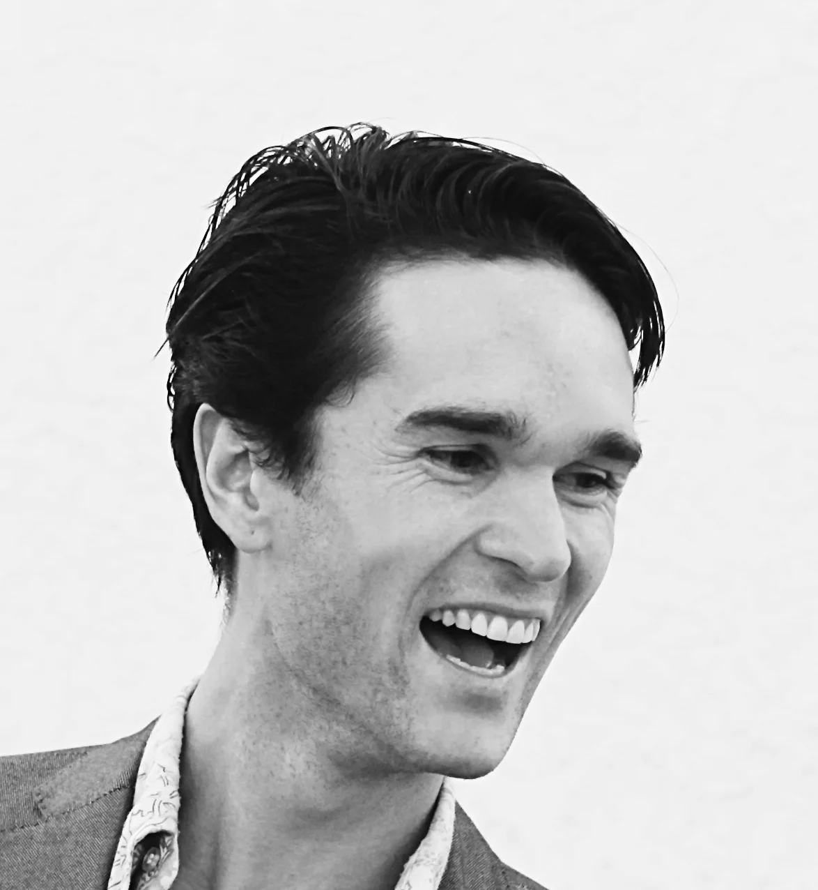 chen-bw-headshot.jpg