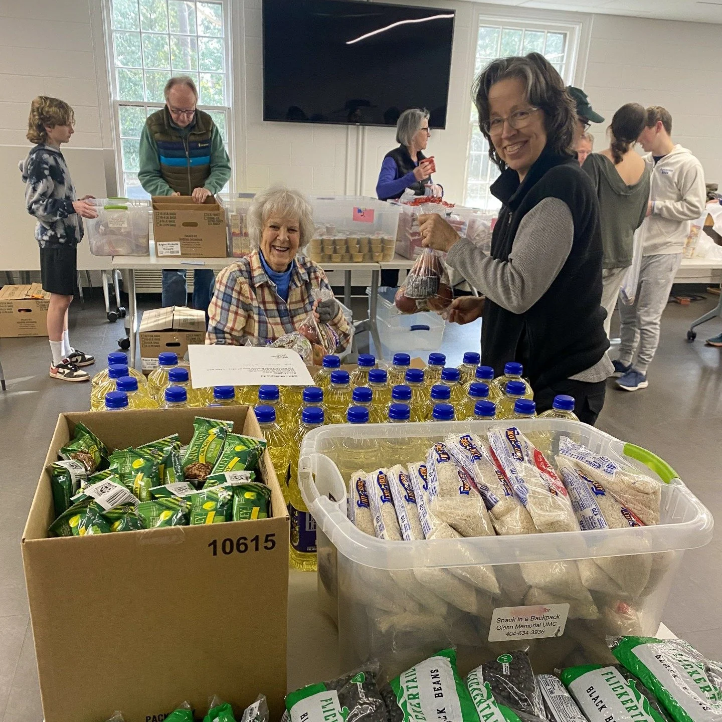 We are excited to announce that our Snack in a Backpack ministry has received two grants from the @unitedmethodistchurch.

First, Snack received a Mustard Seed grant from @umc_umcor for assisting refugees and migrants through Global Village Project (